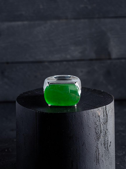 Odate MADE IN JAPAN Certified Vivid-Imperial Intense Green Burmese A-Jadeite Men's Ring (with 18K White Gold and Diamonds) Size US 9.5 - R24