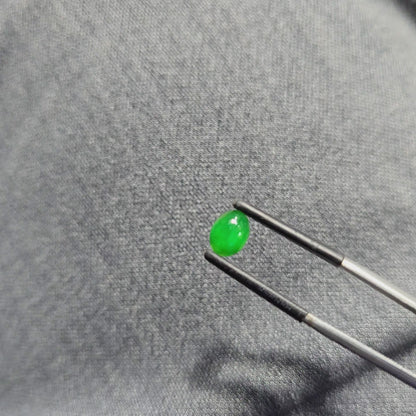 Certified MADE IN JAPAN 1.175 cts. Bright Imperial Green Burmese A-Jadeite Oval Cabochon Loose Stone LS28