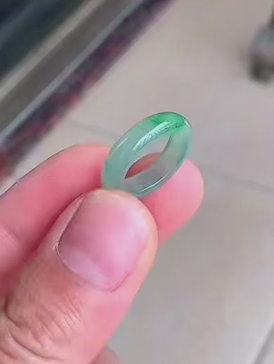 Master's Burmese Icy Green A-Jadeite Infinity Band Ring Size US 4 - 09024 - Certified