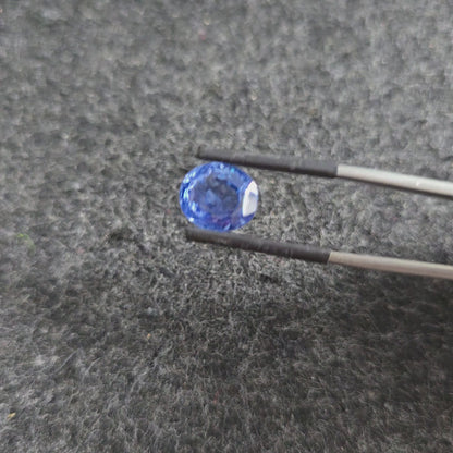 GIA Certified 5.60 cts. No Heat Blue Sapphire (Sri Lankan/Ceylon) Loupe Clean Loose Stone LS25