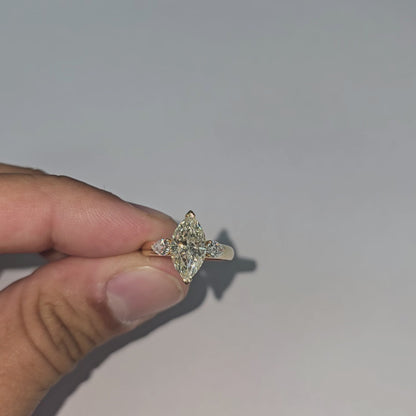 Kobayashi 2.53 cts. Natural Marquise Diamond Cocktail Ring, with Natural Pear Shaped White Diamonds, and 18K Yellow Gold - GIA Certified -R8