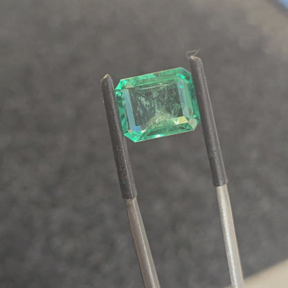 GRS Certified 4.36 cts. Minor Oil Emerald (Columbia) Eye Clean Loose Stone LS26