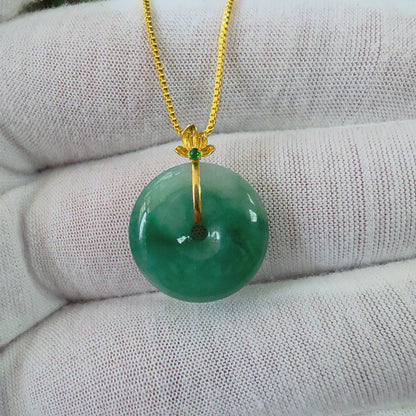 Katagami Round Burmese A-Jadeite 18.50 mm Donut Pendant (with 18K Yellow Gold) - Certified