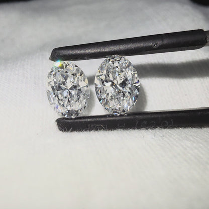 GIA Certified 2.00 cts. Natural D VS1 Oval Diamond Matched Pair Loose Stones Jewelry Set JS011