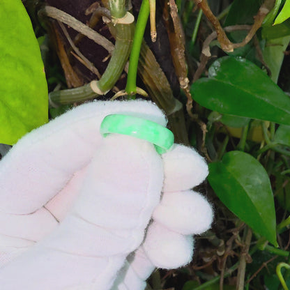 Burmese Bright Green A-Jade Infinity Band Ring - Size US 9 - V2