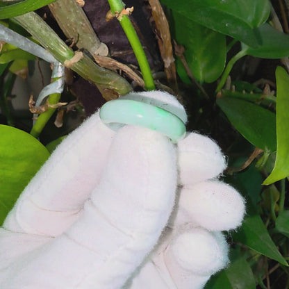 Burmese Green A-Jade Infinity Band Ring - Size US 8.5 - V5
