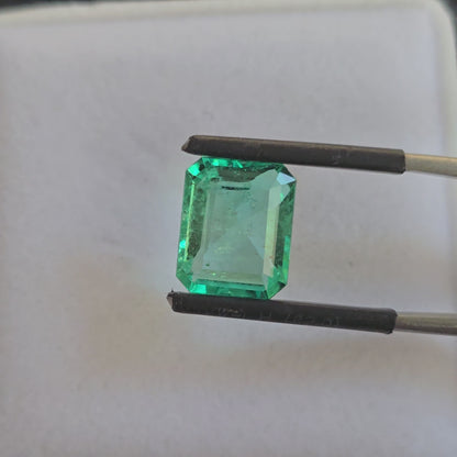 GRS Certified 4.36 cts. Minor Oil Emerald (Columbia) Eye Clean Loose Stone LS26