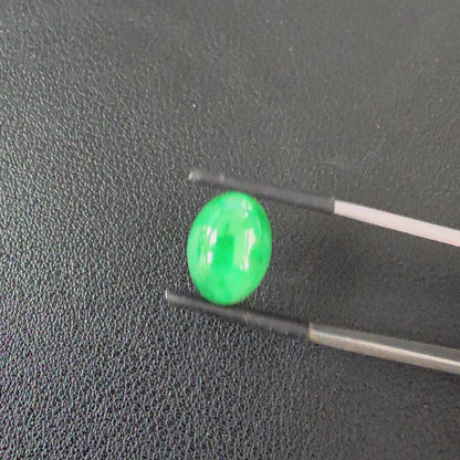 Certified MADE IN JAPAN 9.05 cts. Bright Apple Green Burmese A-Jadeite Oval Cabochon Loose Stone LS63