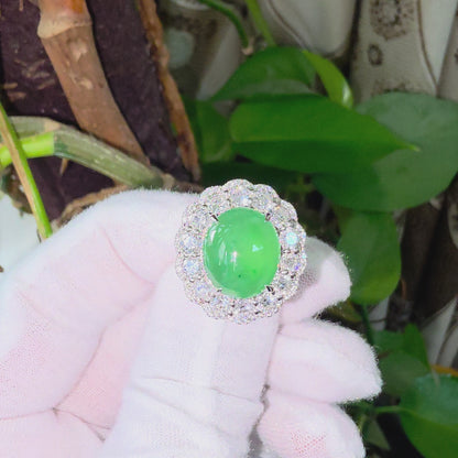 Shinshiro MADE IN JAPAN 6.88 cts. Certified Intense Icy Green Burmese A-Jadeite Ring (with 18K White Gold and White Diamonds) Size US7 - R27