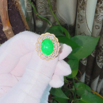 Yokote MADE IN JAPAN 6.29 cts. Certified Bright Imperial Green Burmese A-Jadeite Ring (with 18K Yellow Gold and White Diamonds) Size US7 - R28