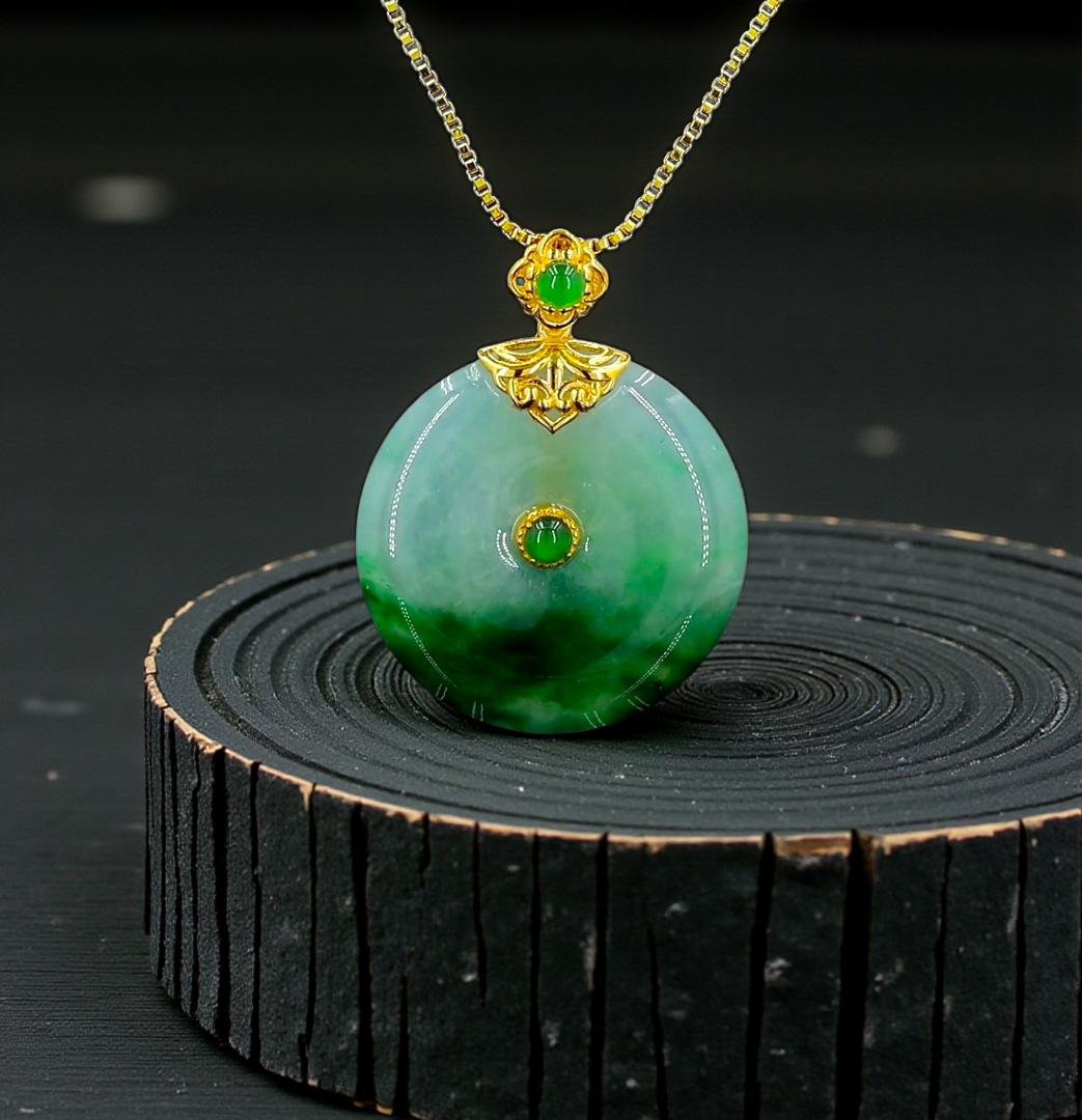 Emperors' Round Burmese A-Jadeite 21.00 mm Donut Pendant (with 18K Yellow Gold) - Certified - V11