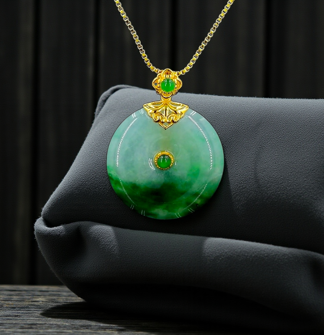 Emperors' Round Burmese A-Jadeite 21.00 mm Donut Pendant (with 18K Yellow Gold) - Certified - V11