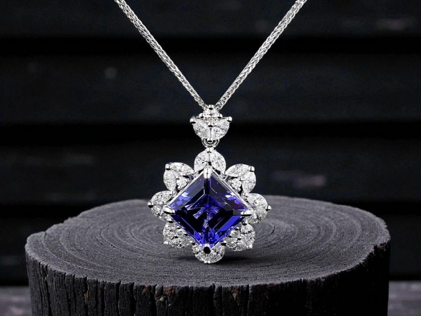 Ardea (6.55 cts.) Tanzanite and Natural Diamonds Pendant (with 18K White Gold) - P3051