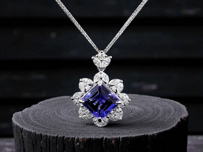 Ardea (6.55 cts.) Tanzanite and Natural Diamonds Pendant (with 18K White Gold) - P3051