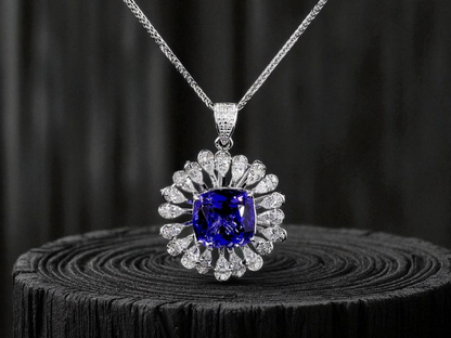 Teramo (4.94 cts.) Tanzanite and Natural Diamonds Pendant (with 18K White Gold)  - P3045