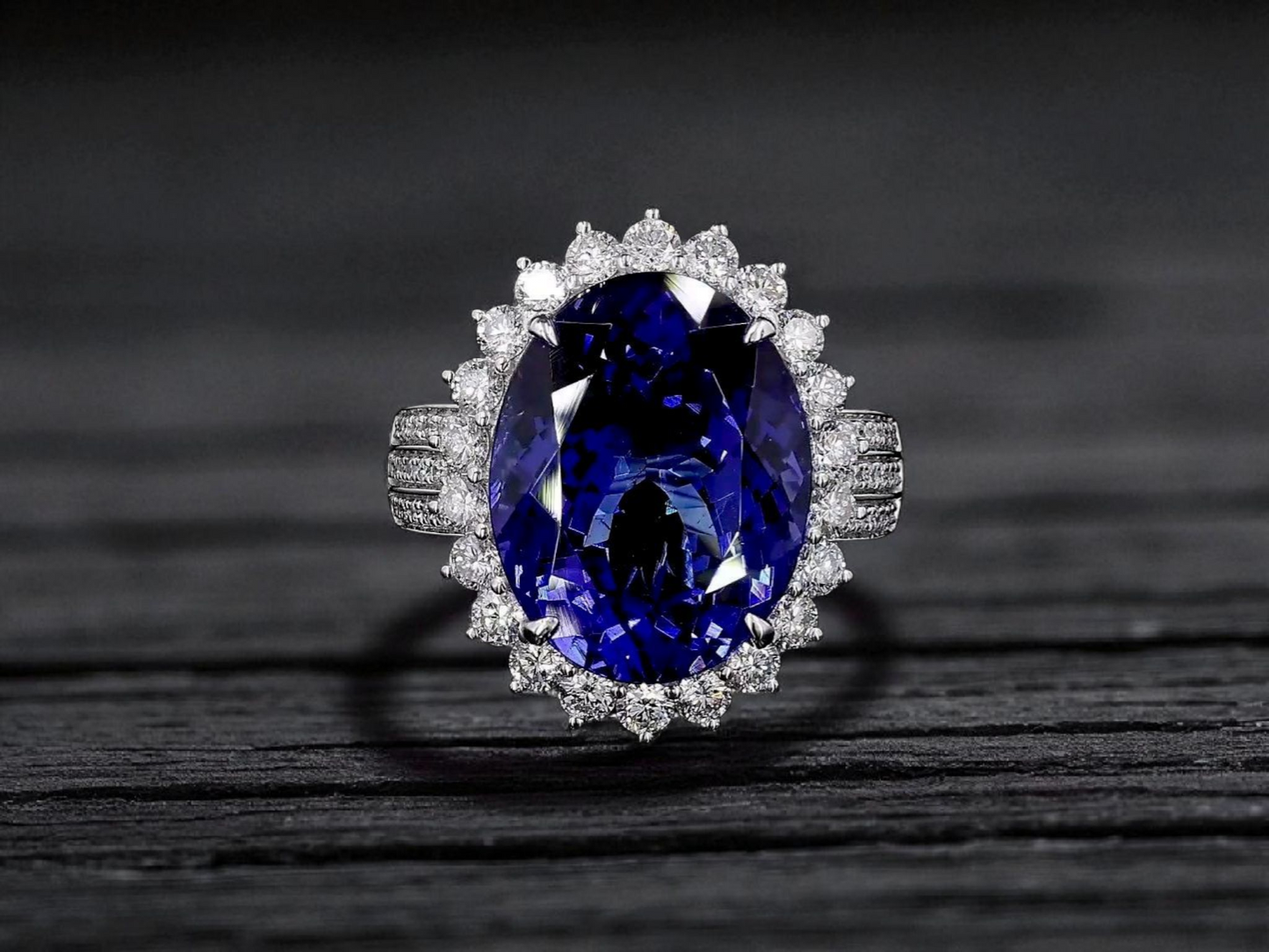 Avellino (13.50 cts.) Tanzanite and Natural Diamonds Ring (with 18K White Gold) -R3955