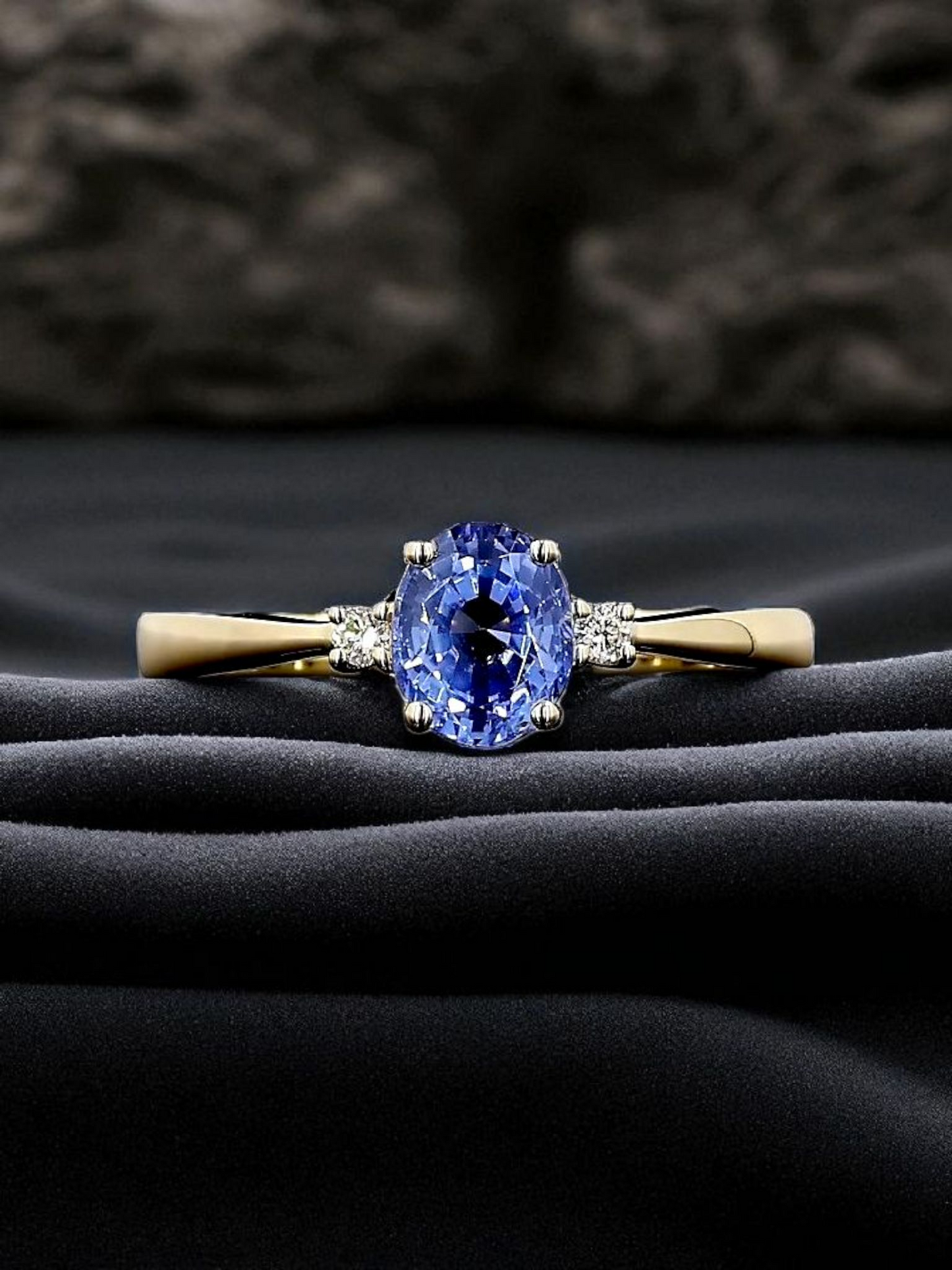 Certified Kyoto Oval Shaped 1.17 cts. No Heat Natural Blue Sapphire Ring with 14K Yellow Gold and White Diamonds Size US 6.5  - R7