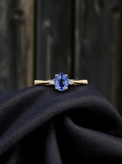 Certified Kyoto Oval Shaped 1.17 cts. No Heat Natural Blue Sapphire Ring with 14K Yellow Gold and White Diamonds Size US 6.5  - R7