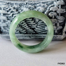 Load image into Gallery viewer, Spring Burmese Jade Statement Ring